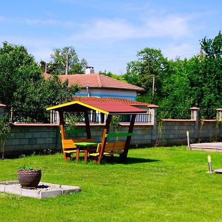 Вила Релакс - Villa Relax Sokolovo Esterno foto