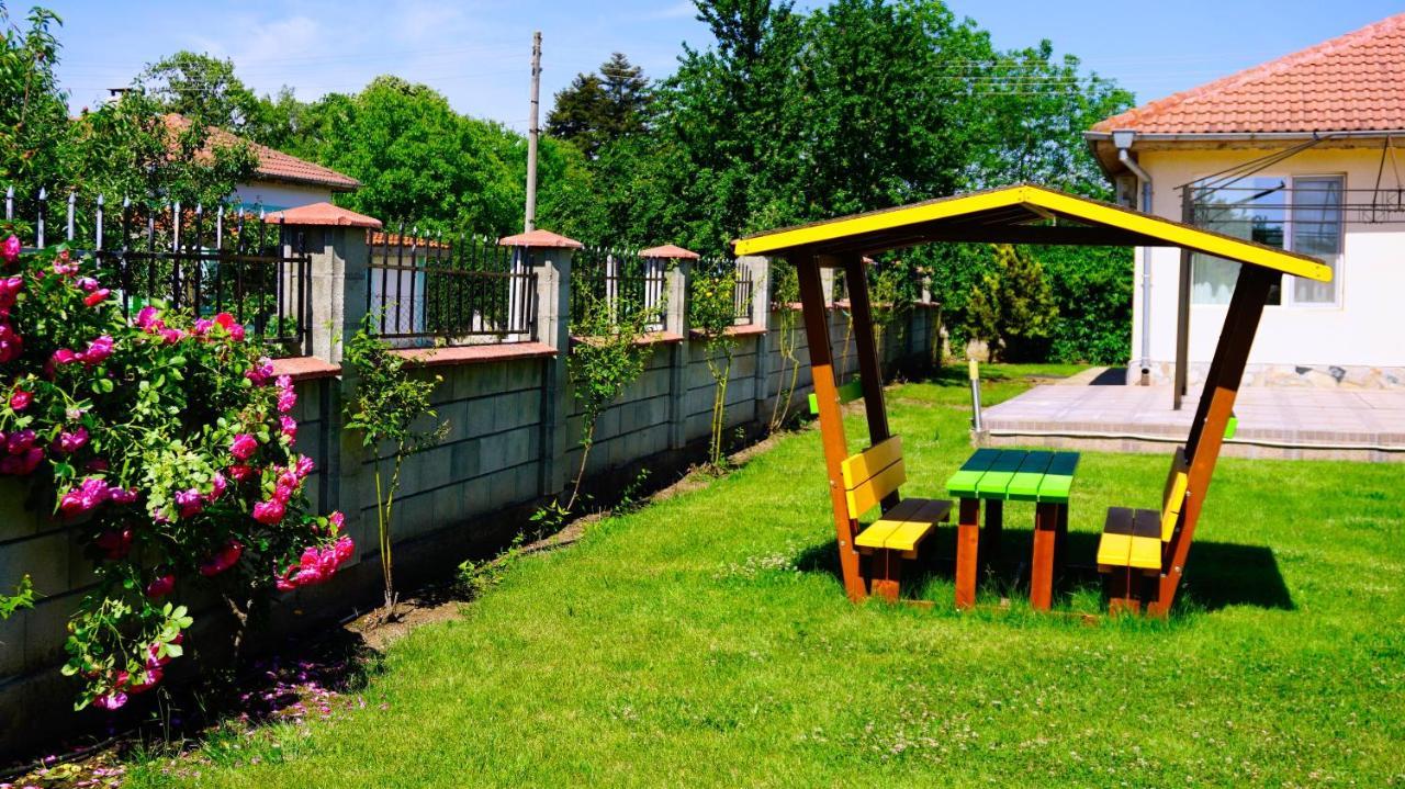 Вила Релакс - Villa Relax Sokolovo Esterno foto