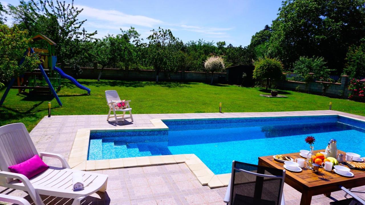 Вила Релакс - Villa Relax Sokolovo Esterno foto
