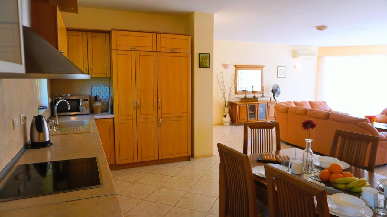 Вила Релакс - Villa Relax Sokolovo Esterno foto