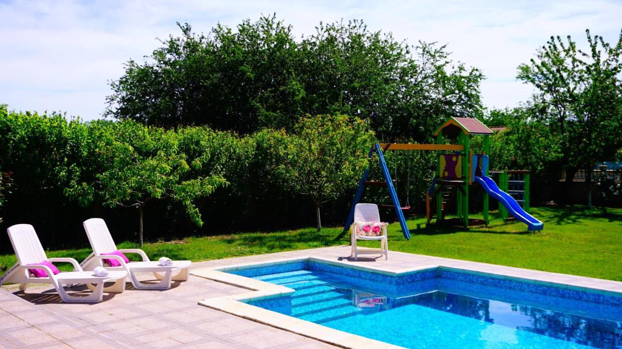 Вила Релакс - Villa Relax Sokolovo Esterno foto
