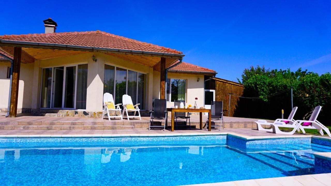 Вила Релакс - Villa Relax Sokolovo Esterno foto
