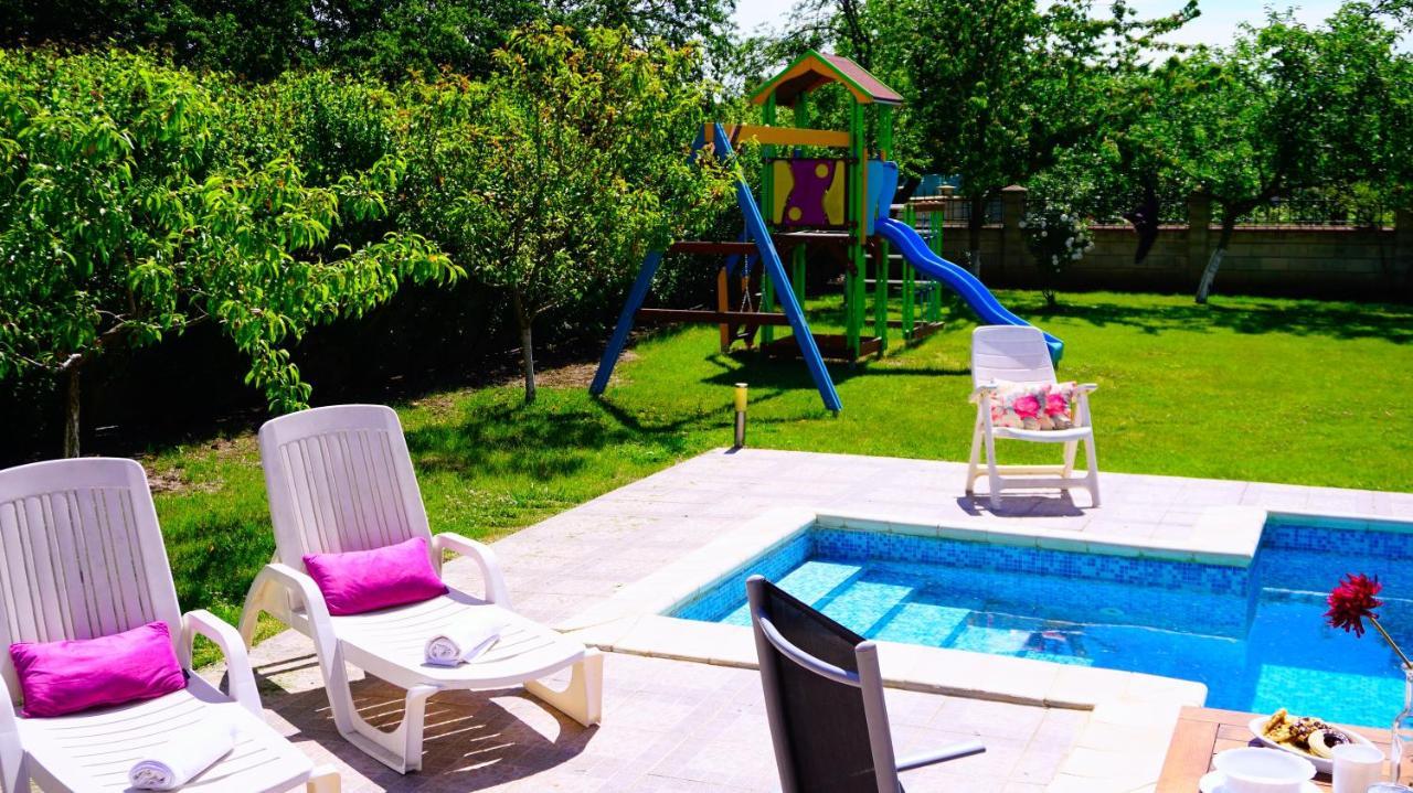 Вила Релакс - Villa Relax Sokolovo Esterno foto